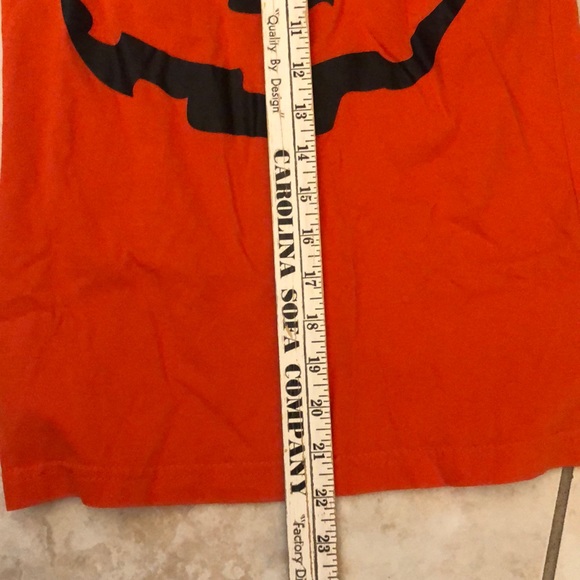 V neck pumpkin tee - Picture 3 of 4